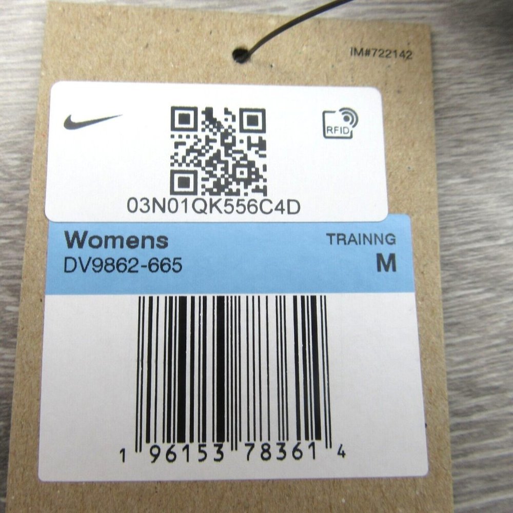 Nike Tempo Gym Running Shorts Womens Size Medium Cosmic Fuchsia NEW - Picture 8 of 9